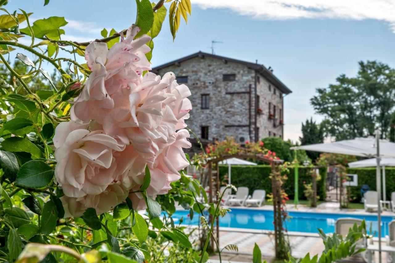 B&B Villa Corte Degli Dei Lucca Exterior photo